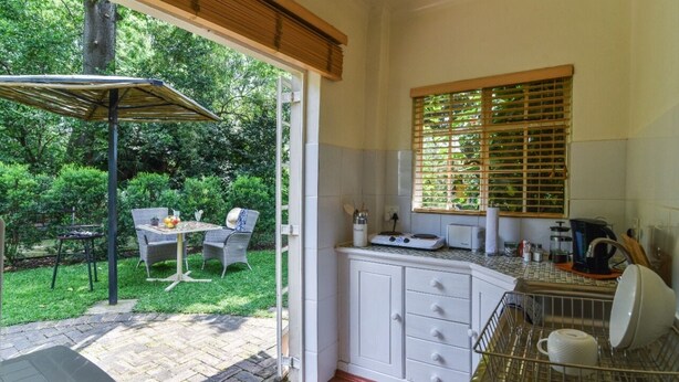 Unclassified image, 1 of 9, button - Bushwillow Spacious cottage for 2 people with private garden access! (Gauteng)