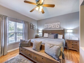 Condo (#204 - No Pets) | 2 bedrooms, individually decorated, individually furnished, bed sheets - Bear Crossing by Jackson Mountain Rentals (Pigeon Forge)