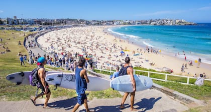 Sunny self contained LOFT near Bondi Beach -AC-Aspect