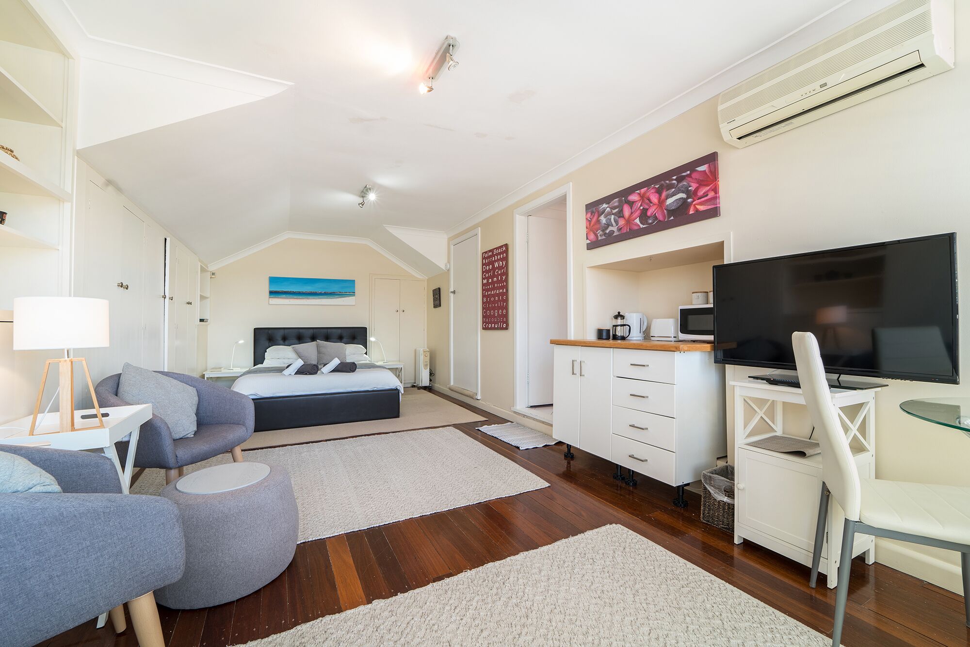 Sunny self contained LOFT near Bondi Beach -AC-Aspect — image 6