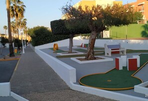 Property grounds - Holiday House 'Torre Mata' with Terrace, Shared Pool & Balcony (Torrevieja)