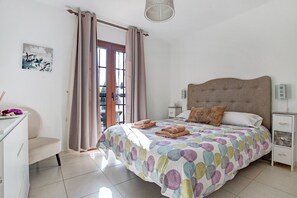 2 bedrooms, iron/ironing board, free WiFi, bed sheets - Apartment Puerto Chico P with Sea View, Pool, Terrace & Wi-Fi (Playa Blanca)