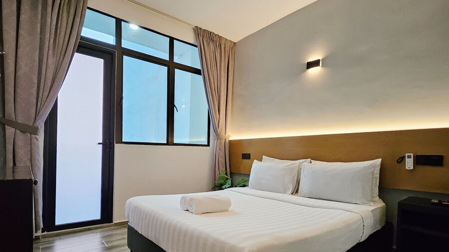 Georgetown Inn by Sky Hive