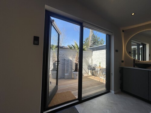 Amsterdam beach suite, new and modern apartment in Zandvoort close to the sea