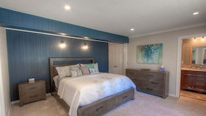 Unclassified image, 4 of 31, button - Hot Tub | Deck | Fire Pit | BBQ | 2 Living Rooms (Incline Village)