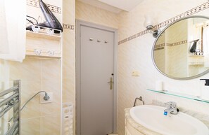 Shower - Miramar Granfield A102 (Torrevieja)