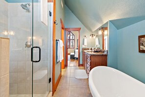 Bathtub, hair dryer, towels