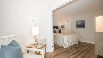 1 bedroom, desk, iron/ironing board, free WiFi