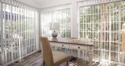 11 E Pinehurst Manor