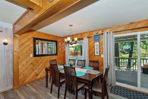Dining - Gray Wolf Lodge I Sauna, Hot Tub, Lake Access (Big Bear Lake)