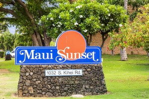 A sign for 'Maui Sunset' with the address '1032 S. Kihei Rd.' - Maui Sunset Vacation Rentals B510 (Kihei)