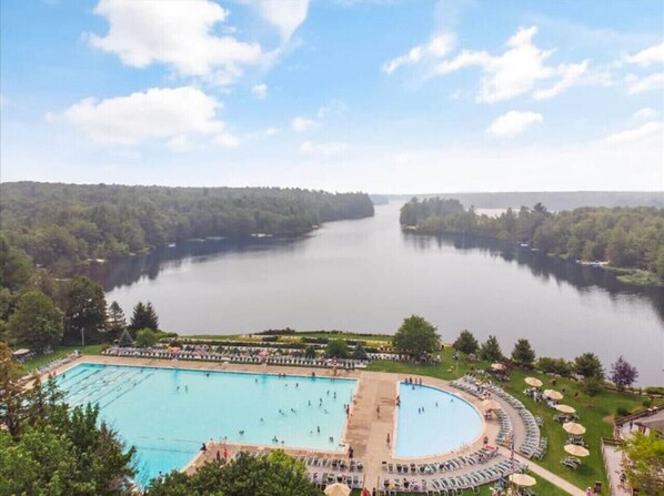 Indoor pool, outdoor pool