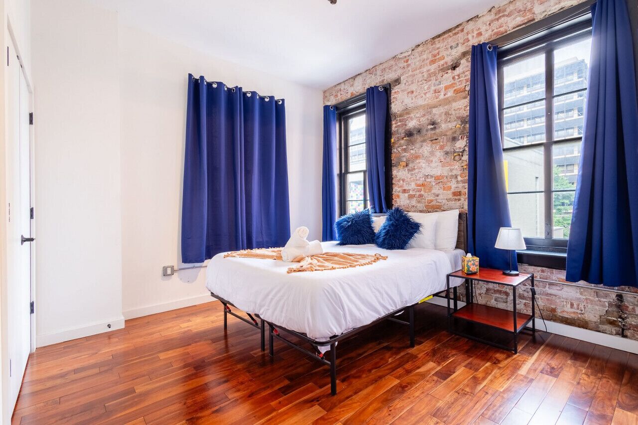 3 bedrooms, desk, iron/ironing board, free WiFi