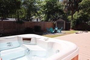 Rumah, 3 kamar tidur | Bathtub spa outdoor