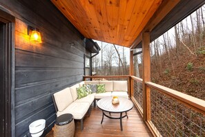 Cabin, 3 Bedrooms | Balcony