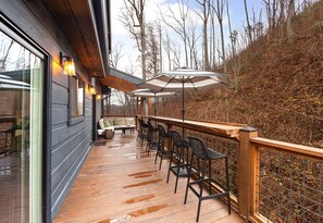 Cabin, 3 Bedrooms | Balcony