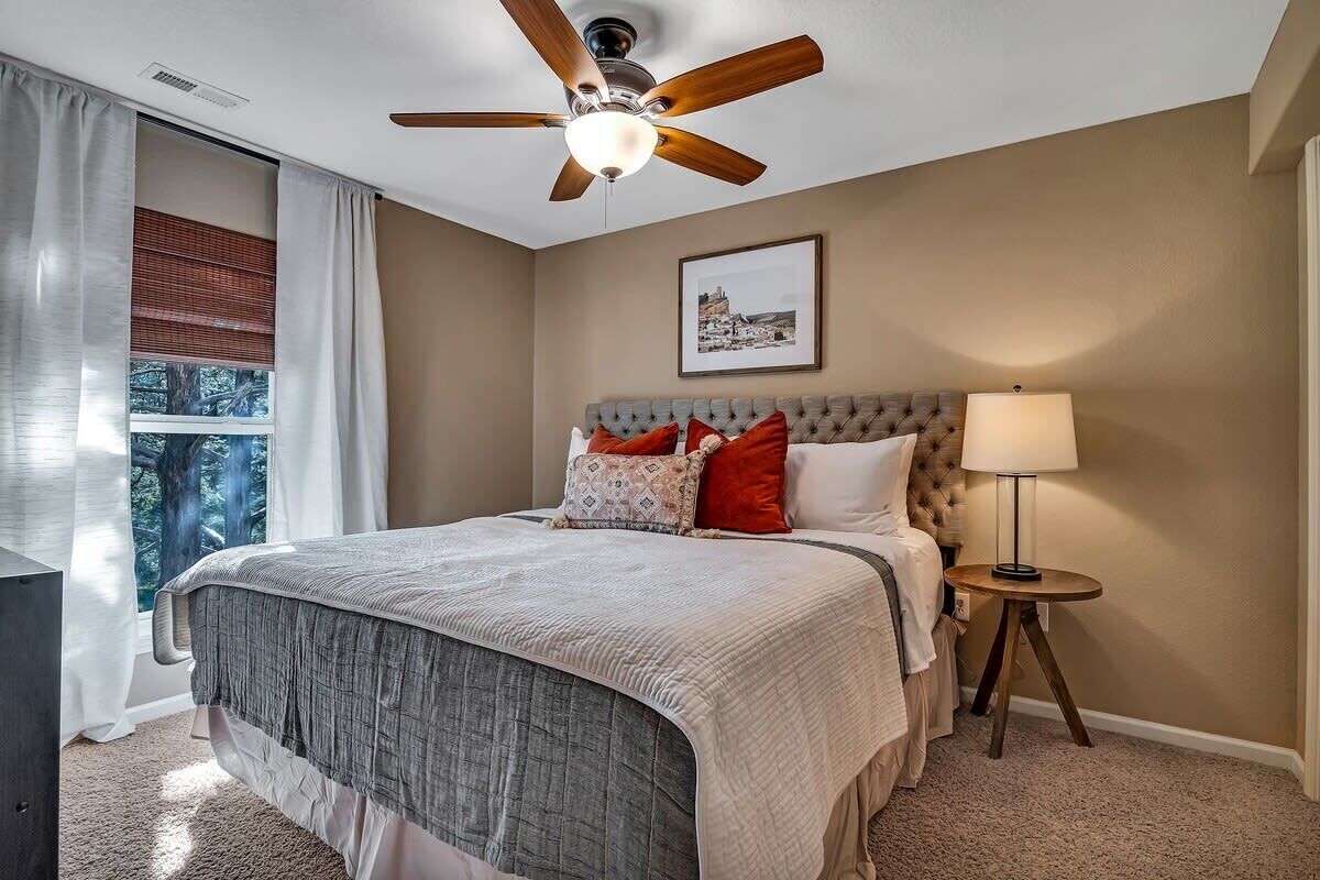 5 soverom, strykejern/-brett, reiseseng for barn og wi-fi