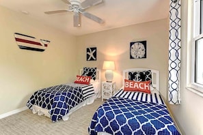 2 bedrooms, internet, bed sheets