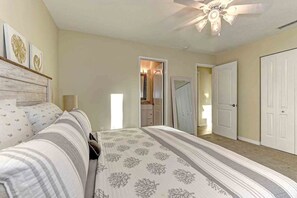 2 bedrooms, internet, bed sheets