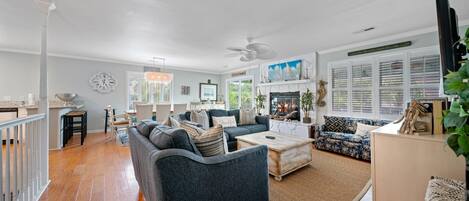 Télévision à écran plat, baby-foot