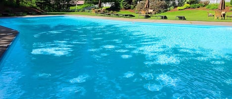 Piscine extérieure