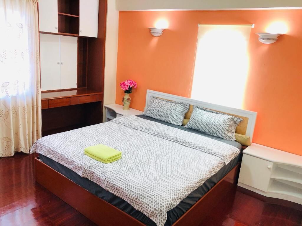 Family Apartment | 3 bedrooms, down duvets, individually decorated, individually furnished