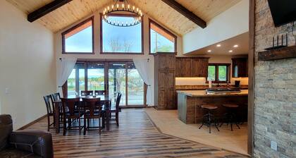 Mountain Views at Mesa Vista Ranch