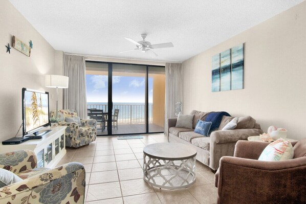 Unclassified image, 1 of 33, button