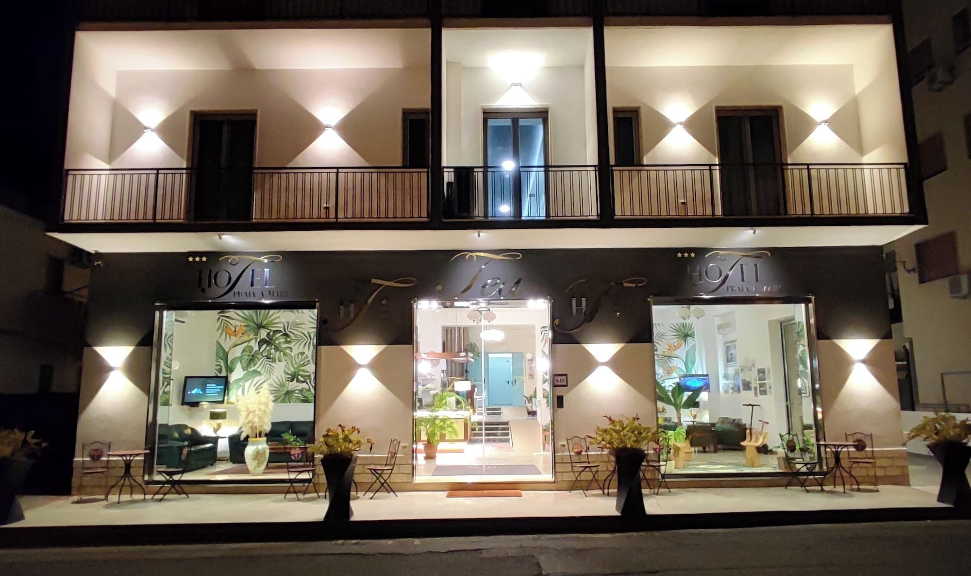 4 Star Hotels