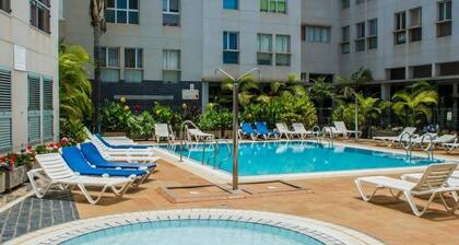 Apartment near the beach with pool and WIFI (I)