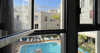 Apartment near the beach with pool and WIFI (I)