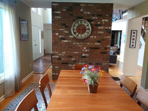 Dining - Spacious home in charming shoreline town (Guilford)