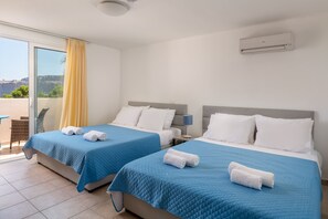 4 bedrooms, in-room safe, iron/ironing board, travel cot