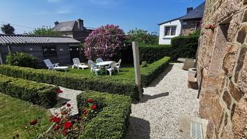 Buiten dineren