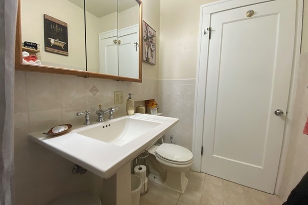 Upstairs bathroom