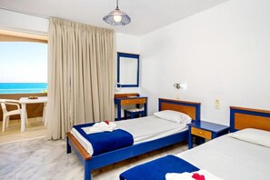 1 chambre, fer et planche à repasser, Wi-Fi gratuit, draps fournis