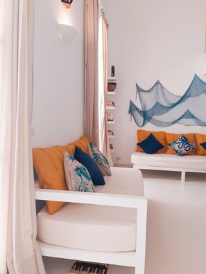 1 bedroom, in-room safe, travel cot, WiFi