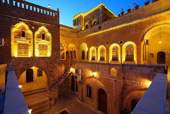 Interior detail - Ulubey Konagi (Mardin)