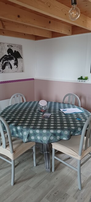 Buiten dineren