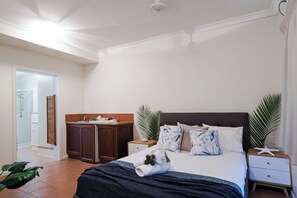 4 chambres, fer et planche Ă repasser, lit parapluie, Internet gratuit