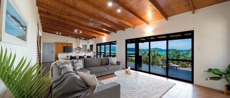 Televisión de pantalla plana