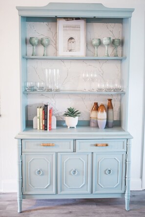 Nicht klassifiziertes Bild, 2 von 42, Schaltfläche