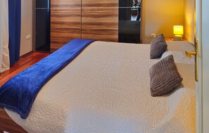 1 chambre, Wi-Fi gratuit, draps fournis