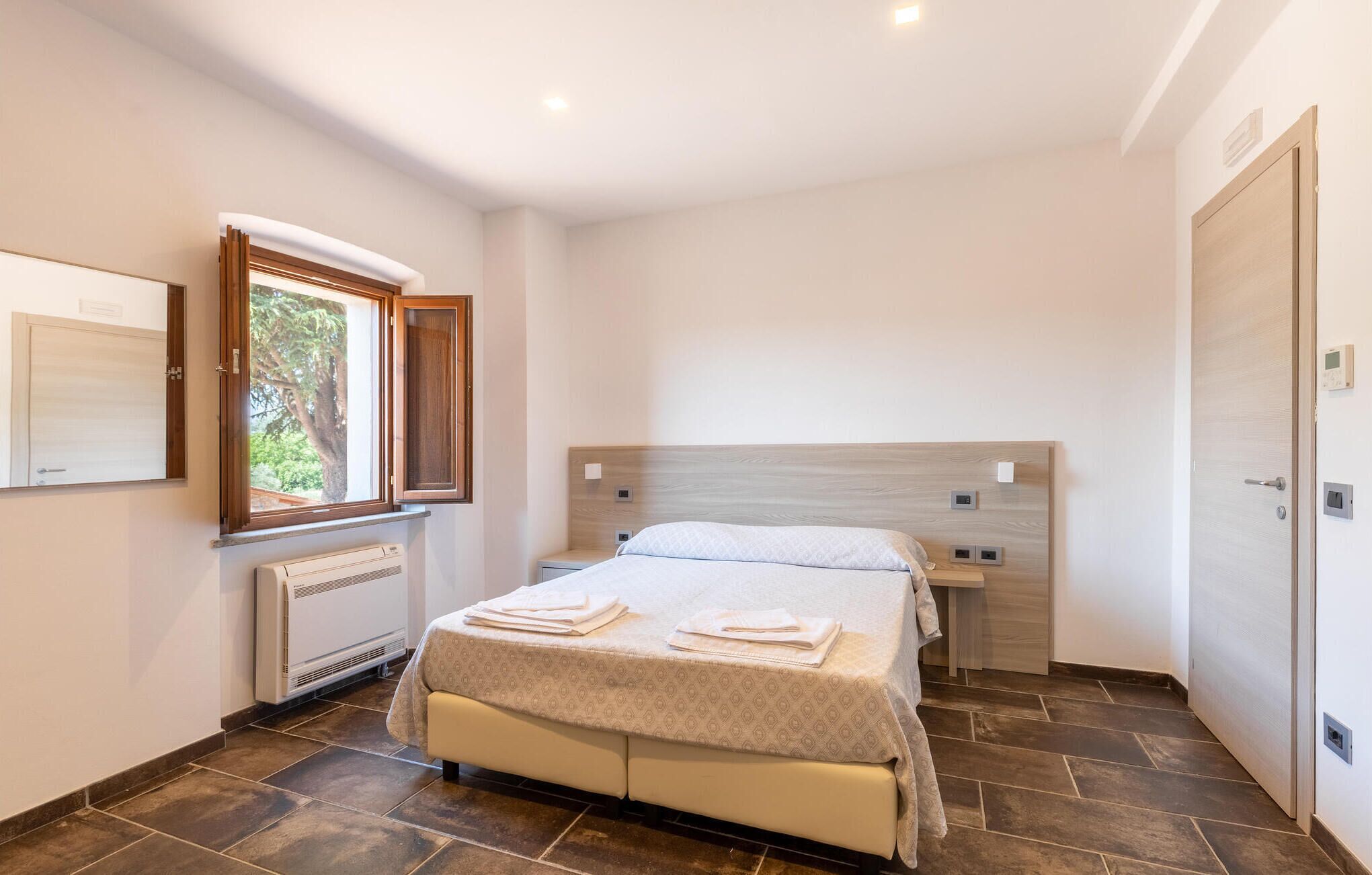 6 Schlafzimmer, kostenloses WLAN, Bettwäsche