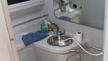 Dusch, handdukar, tvÄl och schampo