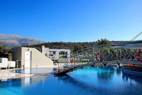 Piscina externa