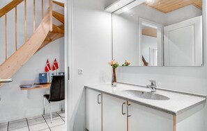 Interior - Awesome home in Nørre Nebel with WiFi (Nørre Nebel)