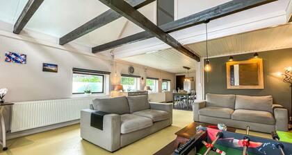 Superbe maison Ă Wierum avec WiFi