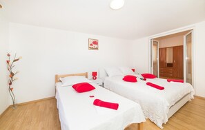 4 dormitorios, wifi gratis, ropa de cama