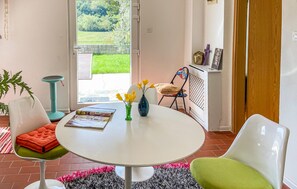 Dining - 2 bedroom stunning home in Podpican (Podpican)